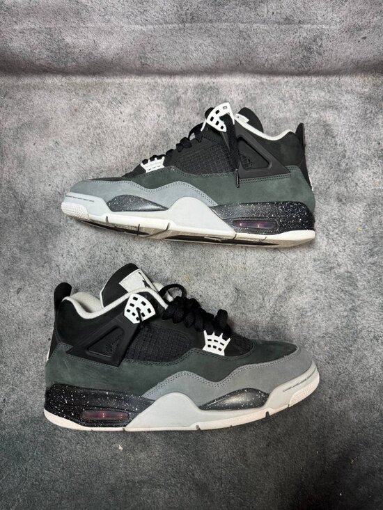 Size 10.5 | Jordan 4 Fear No Box | Pre-Owned main image 6